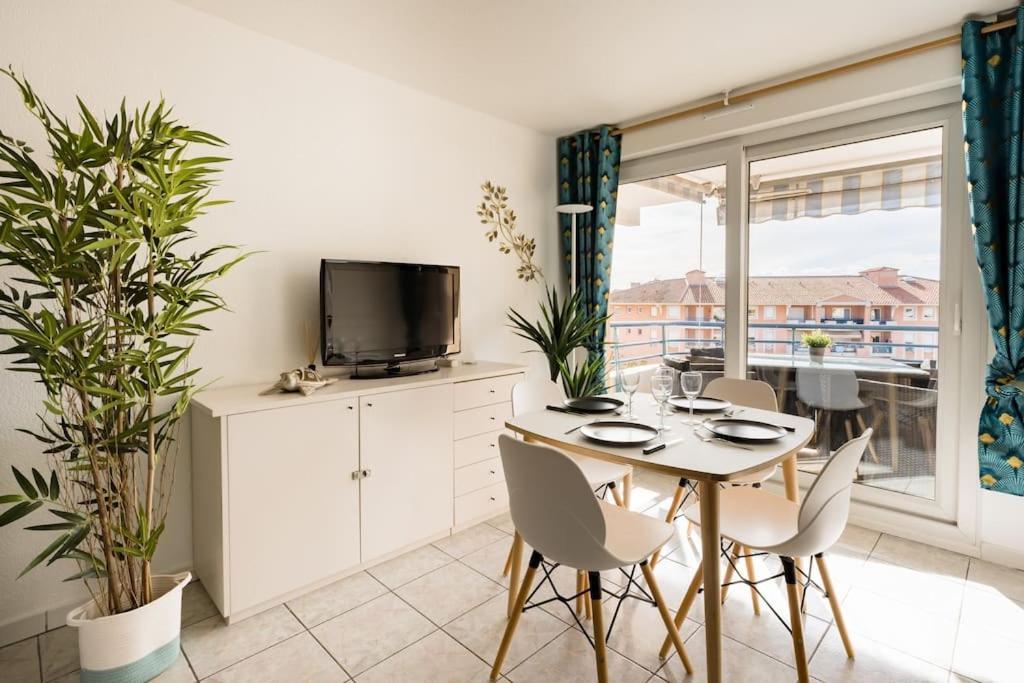 Port-Frejus, Le Paladien, Appartement 2 Pieces Climatise, Terrasse & Parking Buitenkant foto