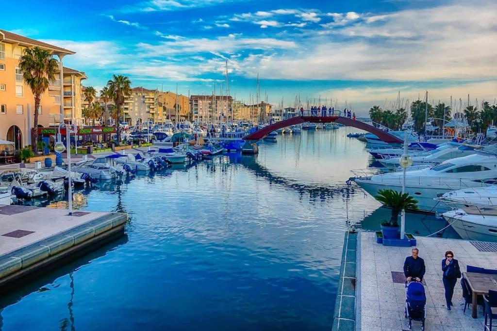 Port-Frejus, Le Paladien, Appartement 2 Pieces Climatise, Terrasse & Parking Buitenkant foto