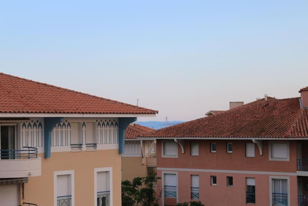 Port-Frejus, Le Paladien, Appartement 2 Pieces Climatise, Terrasse & Parking Buitenkant foto